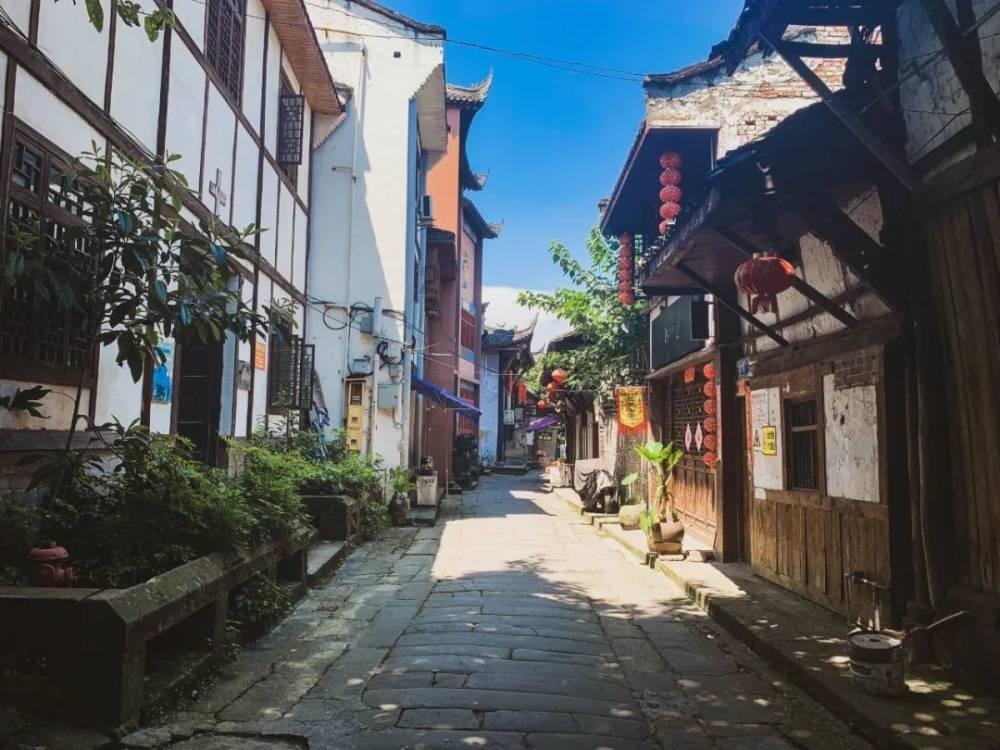 福建长乐福晟鹤尚美墅两幅地块拍卖 起拍价8.01亿元